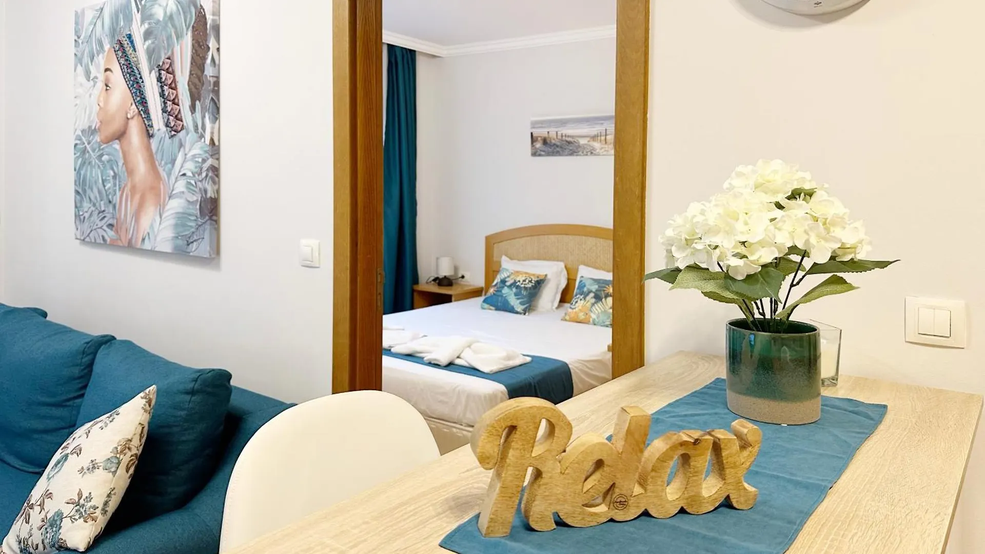 Sm Lovely Apartments On The First Line In Sozopol